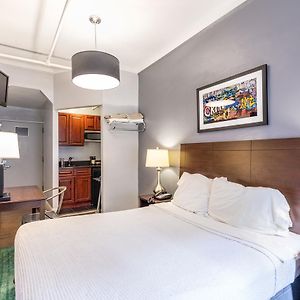 Economy Room Shared Bath